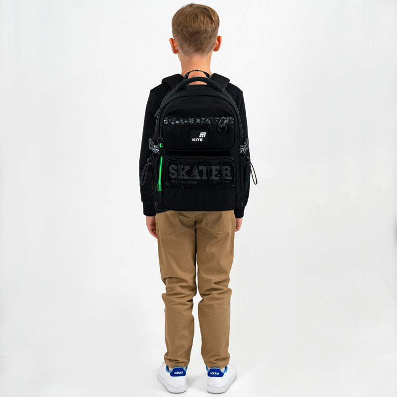 Рюкзак шкільний Kite Education Skater K26-1022M-2